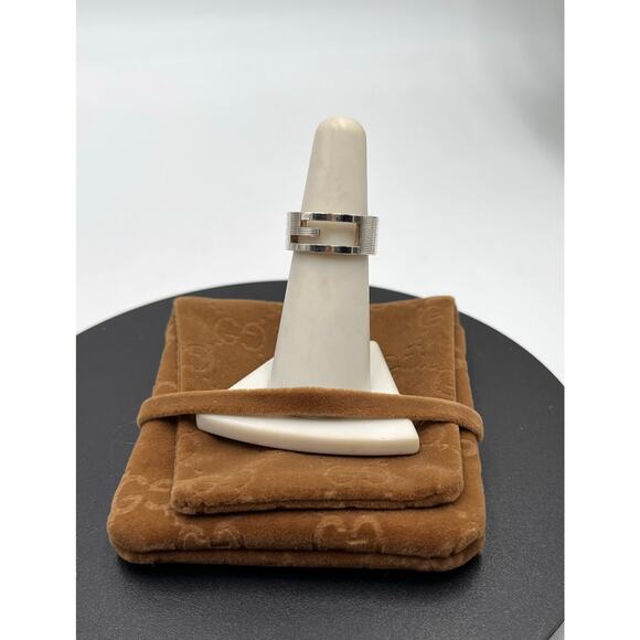 Gucci Signee Designer Sterling Silver Logo G cutout Ribbed Thick Ring Sz 5.75 - Picture 9 of 9